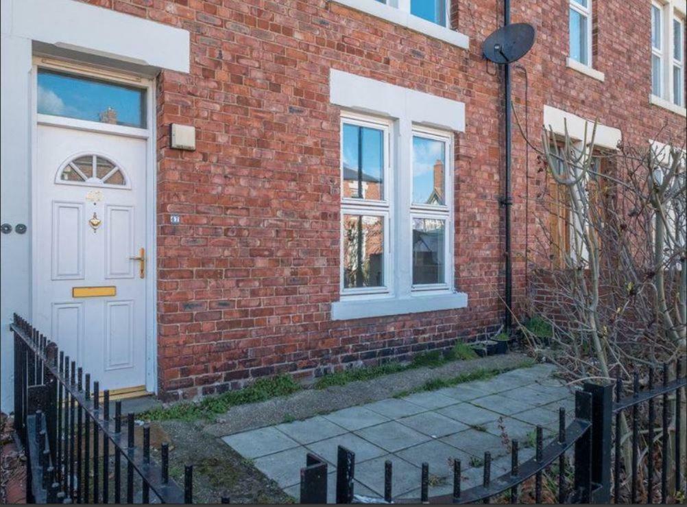 Cosy Ground Floor Apartment Close To Everything, Minutes Walk From The Rvi, City Centre & Parks Newcastle Upon Tyne Exterior foto