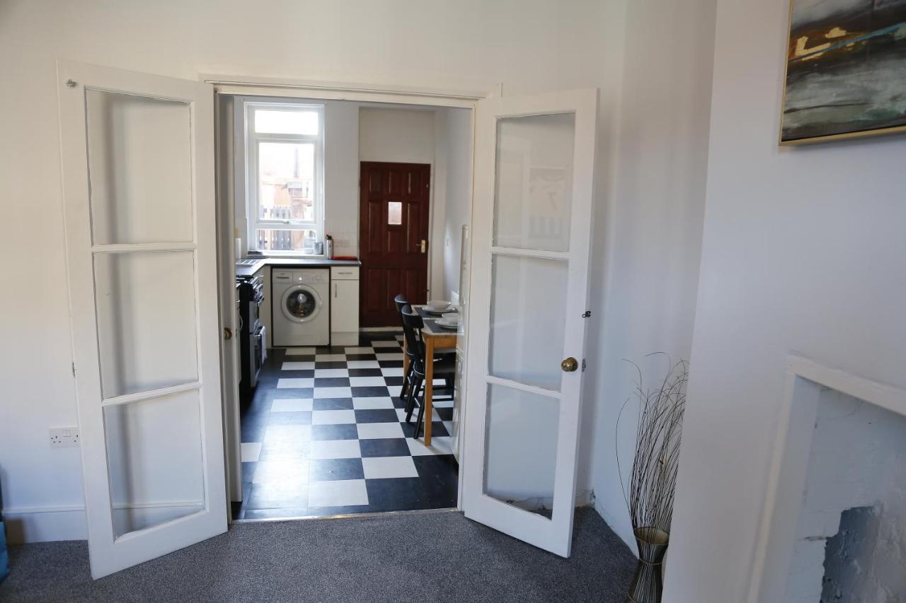 Cosy Ground Floor Apartment Close To Everything, Minutes Walk From The Rvi, City Centre & Parks Newcastle Upon Tyne Exterior foto